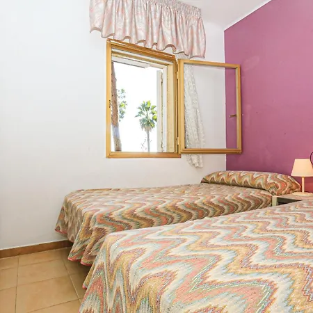Апартаменты Litoral Costa Dorada - Pins I Mar Only Families Камбрильс