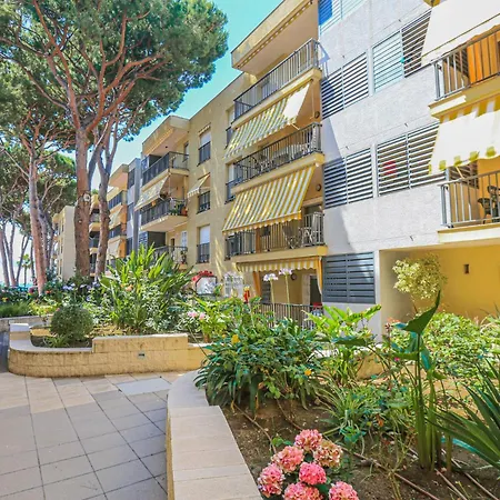 Litoral Costa Dorada - Pins I Mar Only Families Апартаменты
