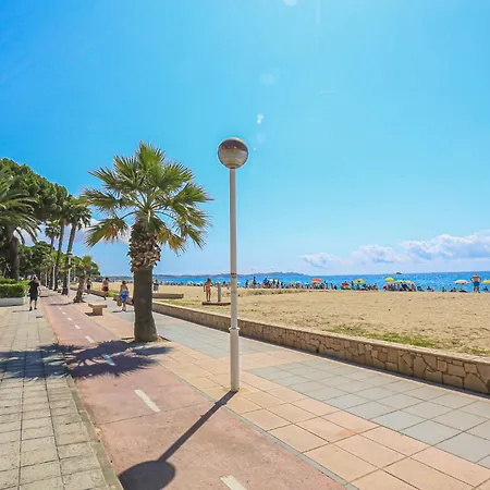 Апартаменты Litoral Costa Dorada - Pins I Mar Only Families *