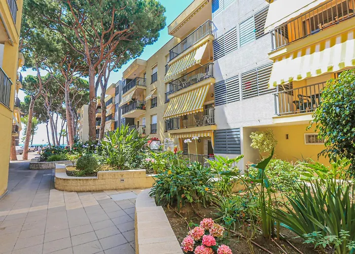 Litoral Costa Dorada - Pins I Mar Only Families Апартаменты