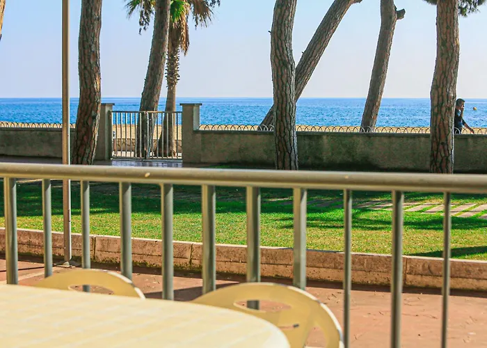 Апартаменты Litoral Costa Dorada - Pins I Mar Only Families Камбрильс
